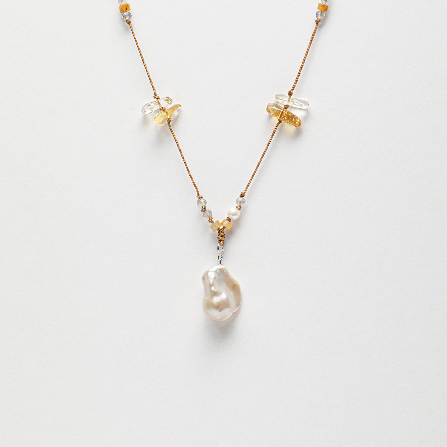 Golden Muse｜Baroque Pearl Necklace